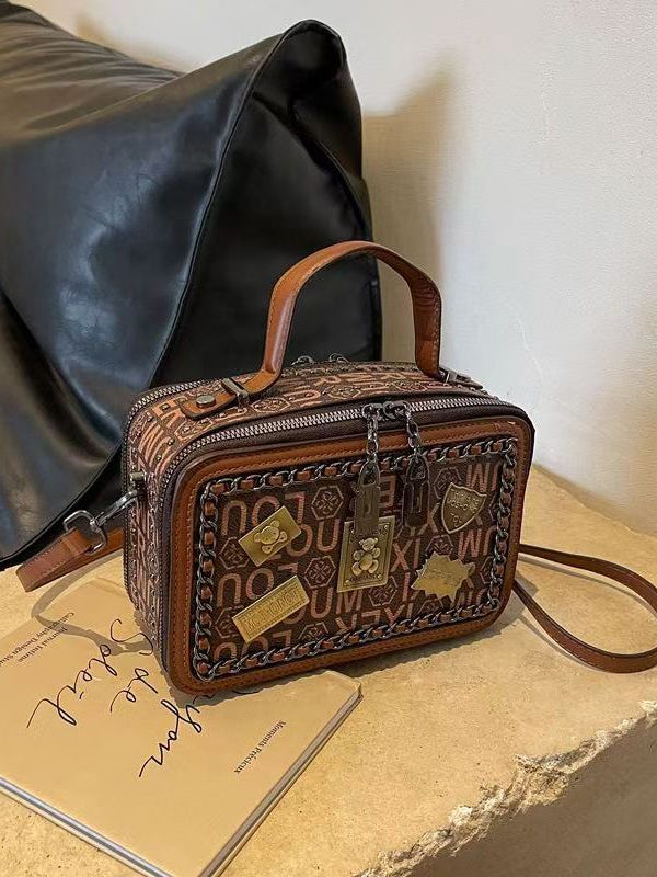 Retro 2025 New Brown Versatile Handheld Shoulder Bag