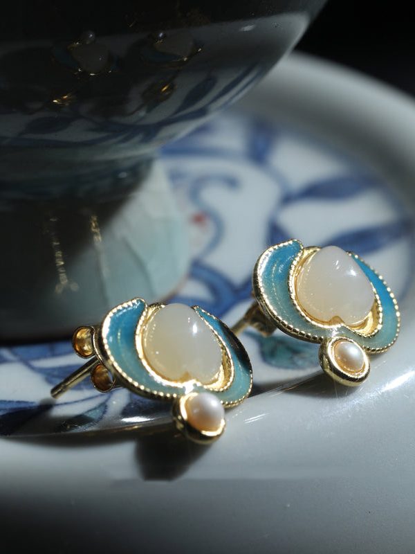 Retro Blue Sterling Silver Overgild Jade Pearl Stud Earrings
