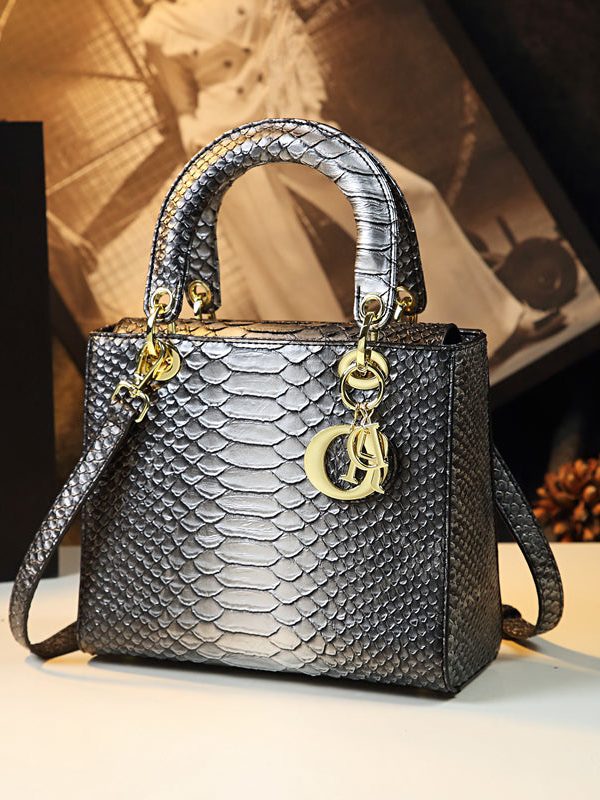 Retro Gradient Color Serpentine Faux Leather Tote Handbag