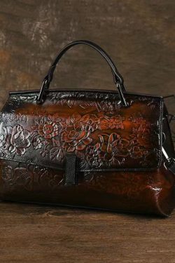 Retro Green Embossed Calf Leather Messenger Bag