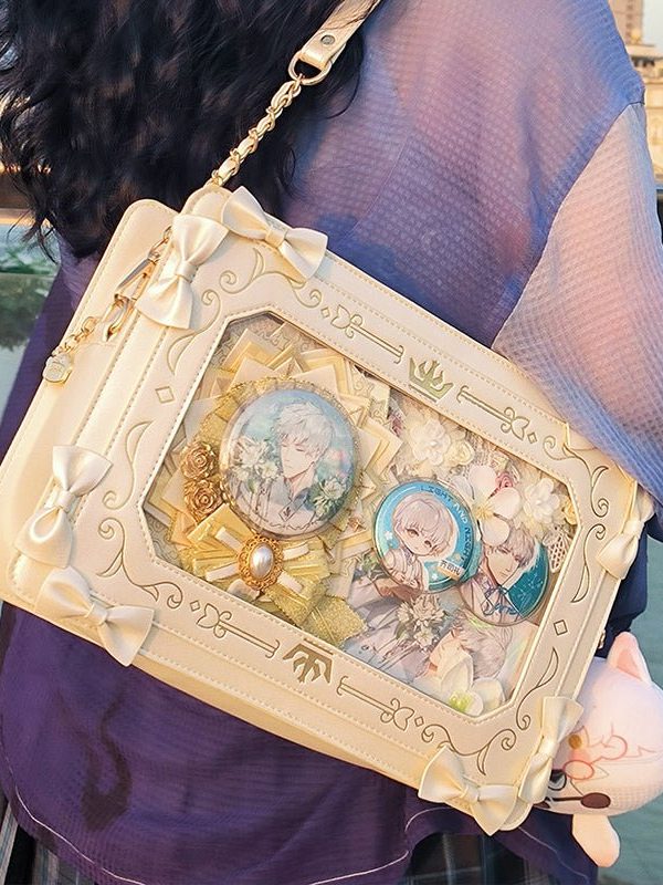 Retro Picture Frame Embossing Tote Bag