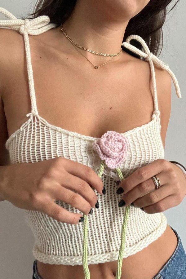 Rose Detailed Knitted Crop Top