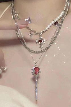 Rose Shaped Stoned Necklace