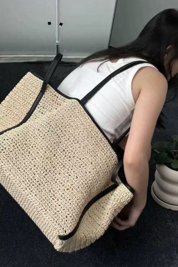 Simple Beige Large Capacity Straw Woven Shoulder Bags