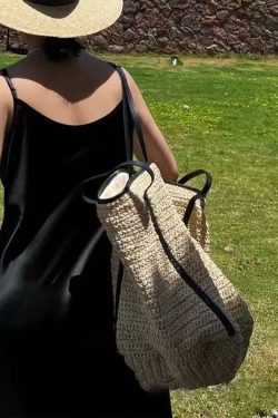 Simple Beige Large Capacity Straw Woven Shoulder Bags