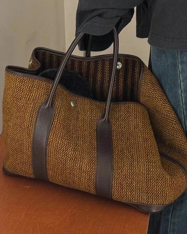 Simple Style Chocolate Large Capacity Satchel Bag Handbag