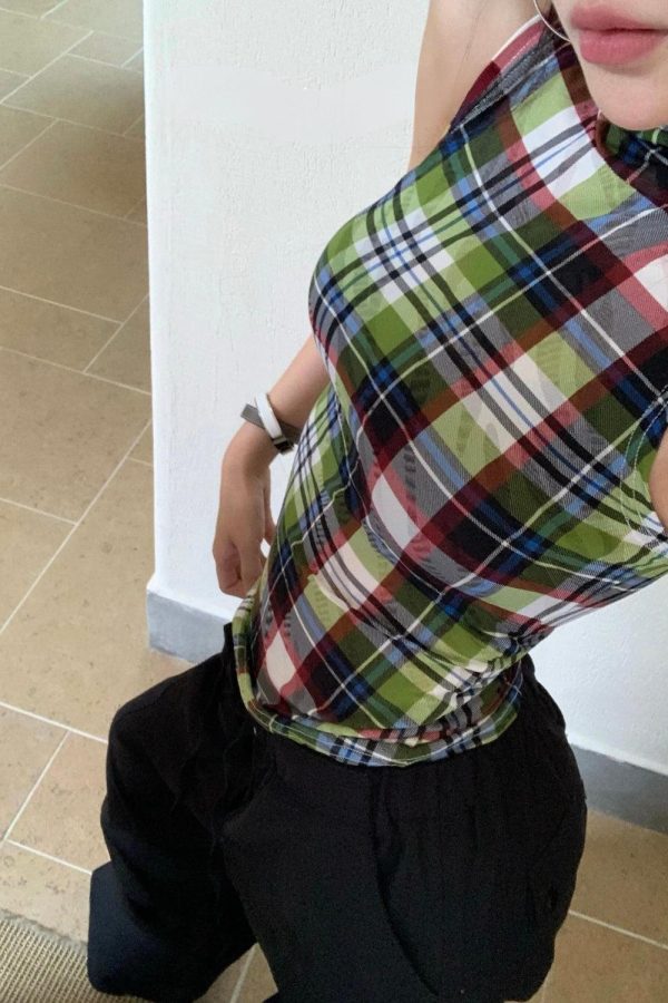Sleeveless Plaid Top
