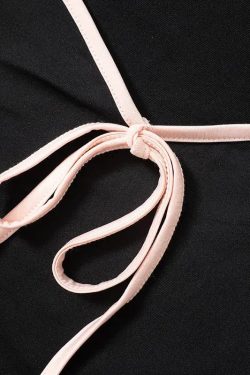 Soft Girl Bow Sweetheart Neckline Top