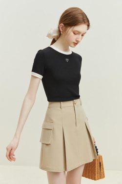 Soft Girl Minimal Heart Tee