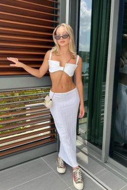 Soft Girl Ribbed Midi Skirt