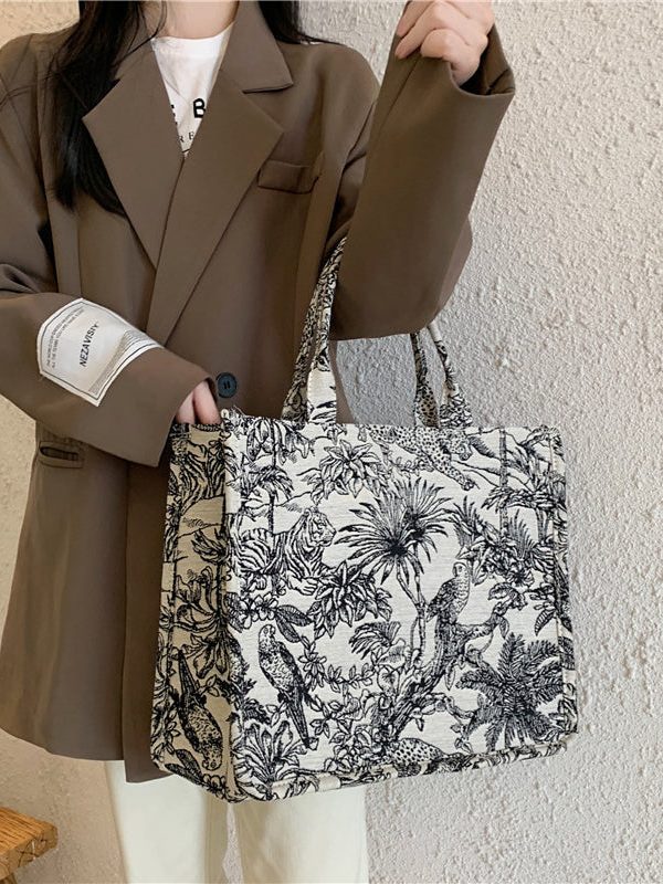 Spring New Jacquard Embroidered Large Capacity Handbag