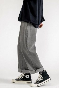 Straight Leg Mid Rise Baggy Jeans