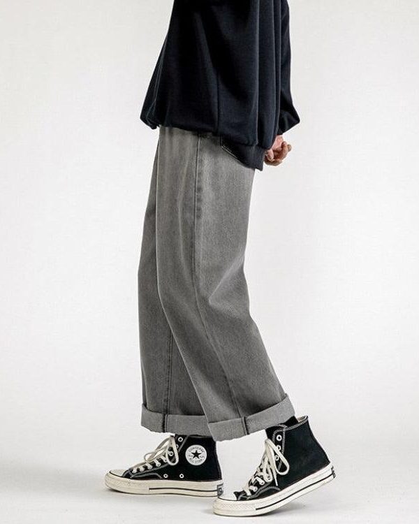 Straight Leg Mid Rise Baggy Jeans