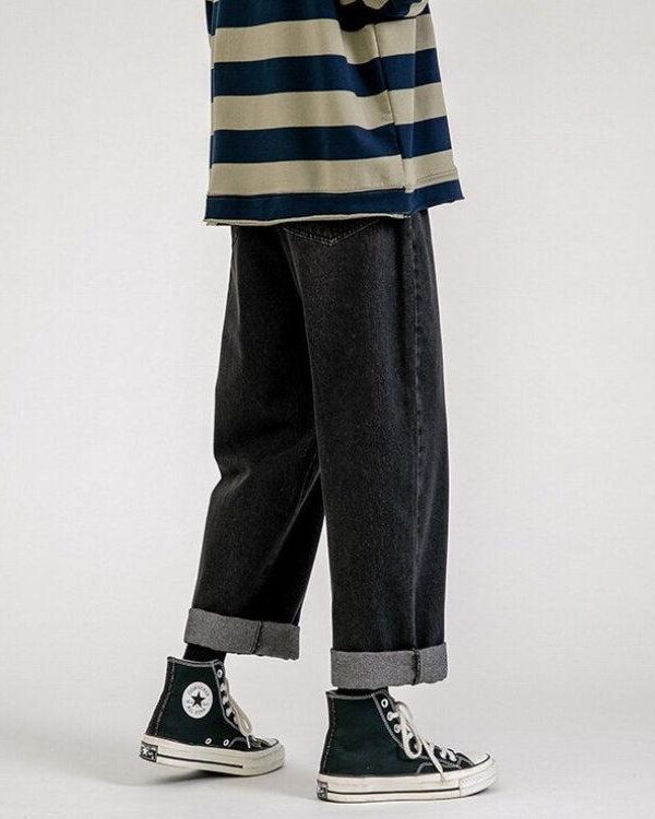 Straight Leg Mid Rise Baggy Jeans