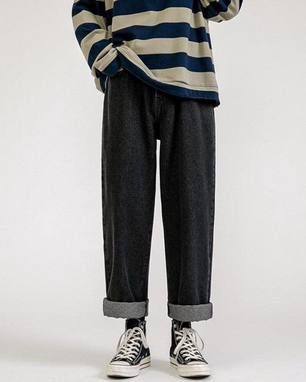 Straight Leg Mid Rise Baggy Jeans