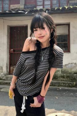 Striped One Shoulder Tee