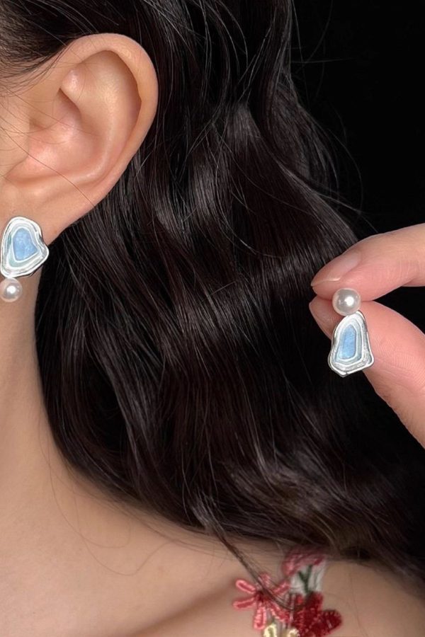 Style Blue Sterling Silver Pearl Drip Glaze Enamel Asymmetrical Stud Earrings