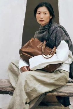 Style Brown Large Capacity Calf Leather Satchel Handbag