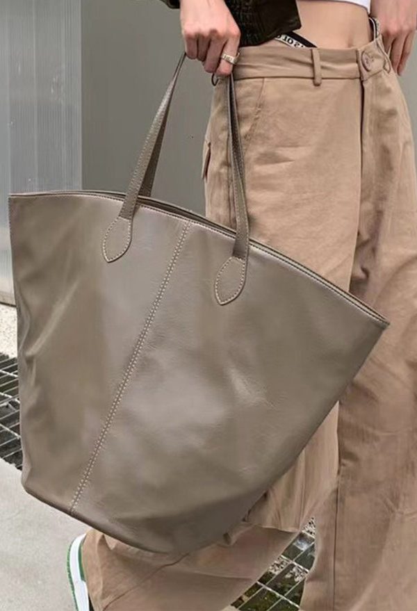 Stylish Black Large Capacity Solid Durable Faux Leather Bucket Bag