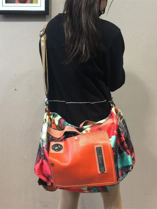 Stylish Large Capacity Durable Print Messenger Bag