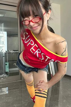 Superstar One Shoulder Tee