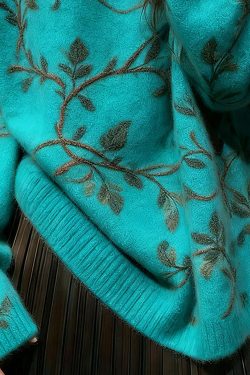 Unique Blue O Neck Thick Floral Knit Sweaters Winter