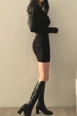 V-neck Knitted Mini Dress