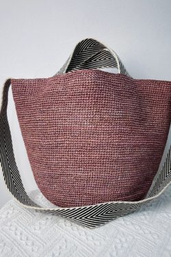 Vacation Style Khaki Large Vapacity Woven Versatile Shoulder Bag