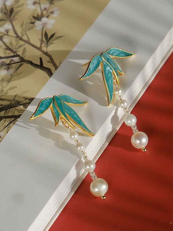 Vintage Blue Alloy Pearl Drip Glaze Bamboo Leaf Tassel Drop Earrings