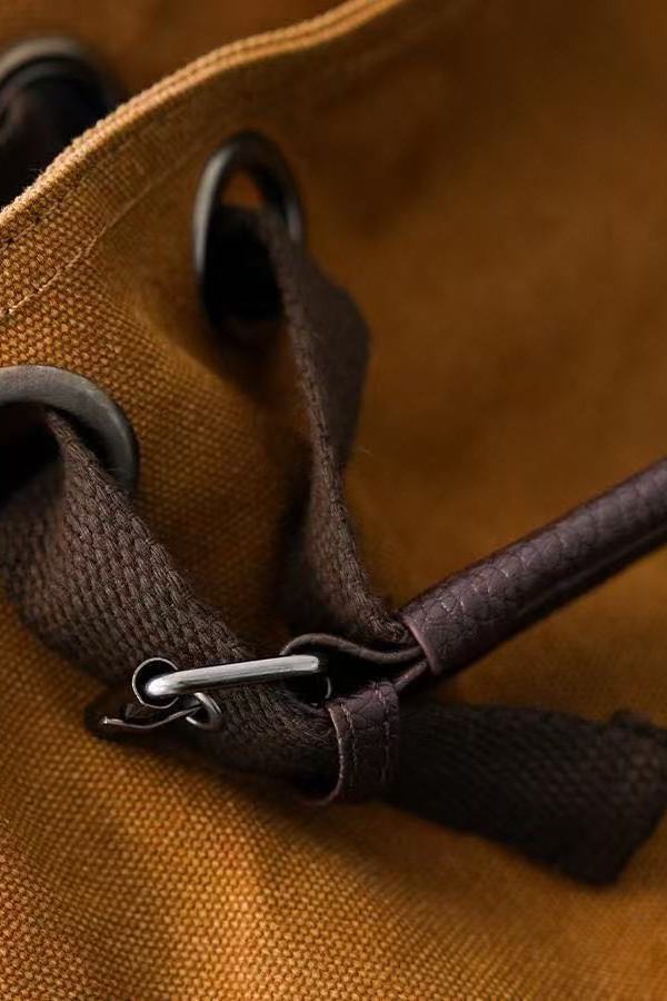 Vintage Brown Solid Durable Large Capacity Canvas Messenger Bag