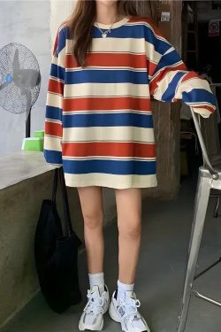 Vintage Casual Striped Sweatshirt