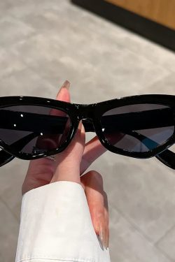 Vintage Cat Eye Sunglasses