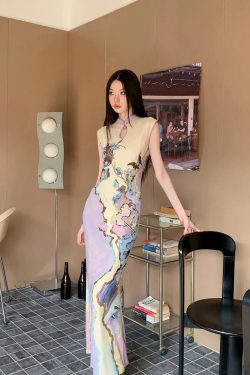 Vintage Floral Cut Out Maxi Dress