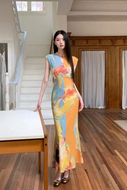 Vintage Floral Cut Out Maxi Dress