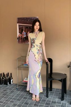 Vintage Floral Cut Out Maxi Dress