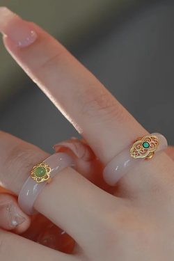 Vintage Motif Ring