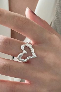 Wavy Heart Silver Ring