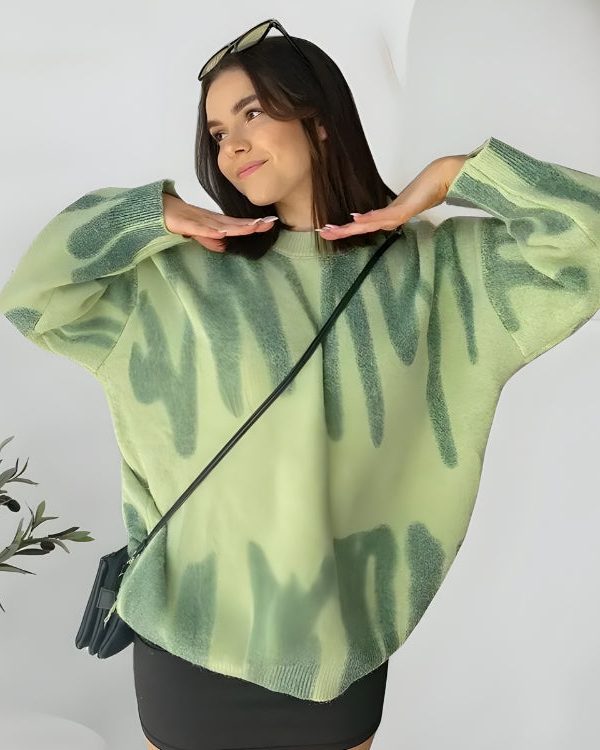 Wavy Line Design Knitted Sweater