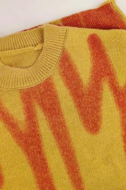 Wavy Line Design Knitted Sweater