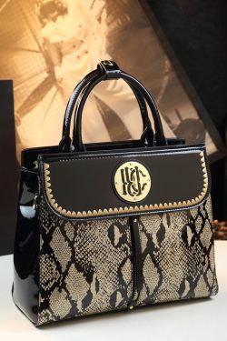 Women Black Embroideried Large Capacity Calf Leather Tote Handbag
