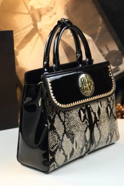 Women Black Embroideried Large Capacity Calf Leather Tote Handbag
