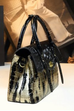 Women Black Serpentine Durable Faux Leather Women Handbags