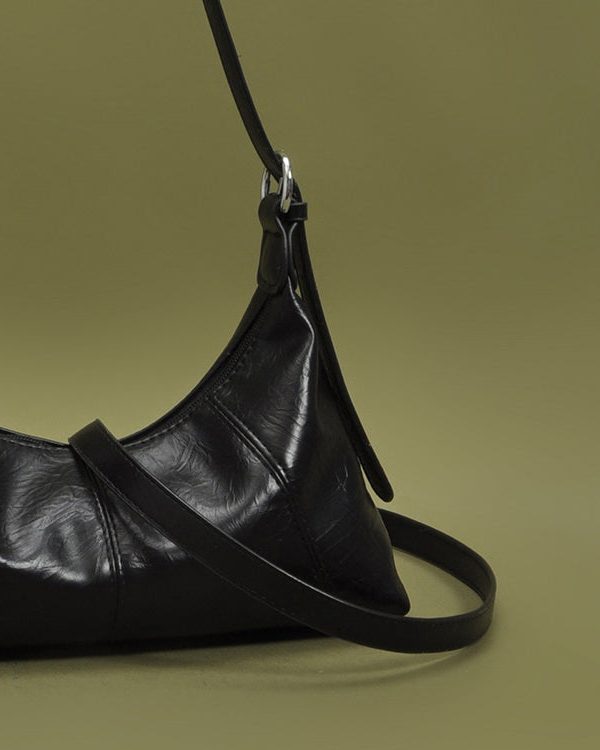 Women Black Solid Durable Faux Leather Shoulder Bags