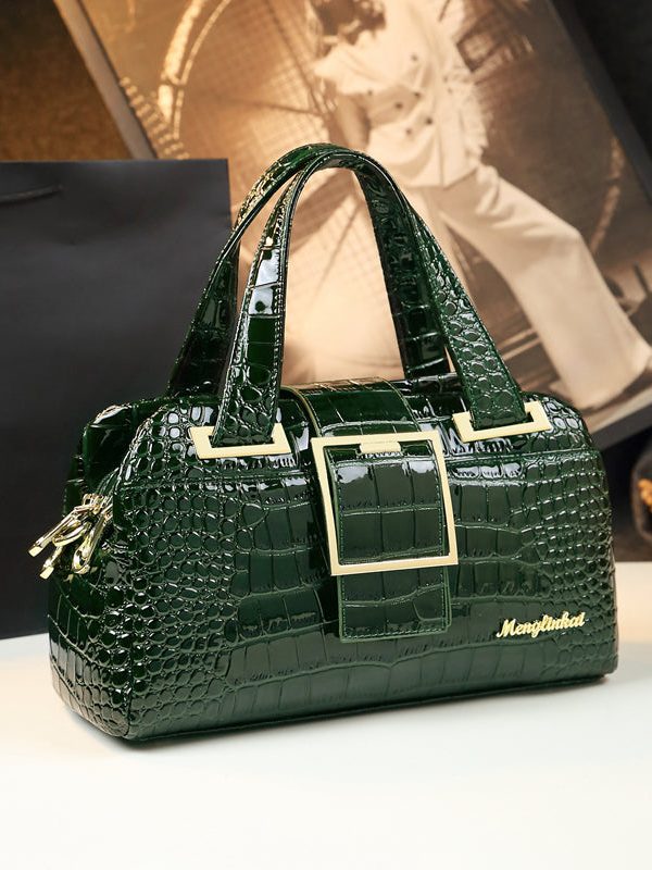 Women Mulberry Embossed Zippered Calf Leather Messenger Bag