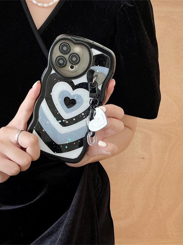 Y2k Chain and Heart iPhone Case