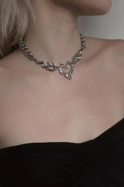 Y2K Flaming Heart Necklace