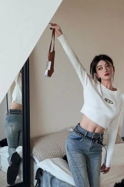 Y2K Ribbed Cropped Sweater