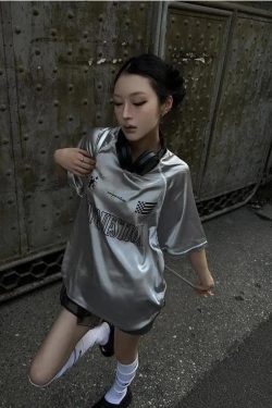 Y2K Silver Oversized Tee