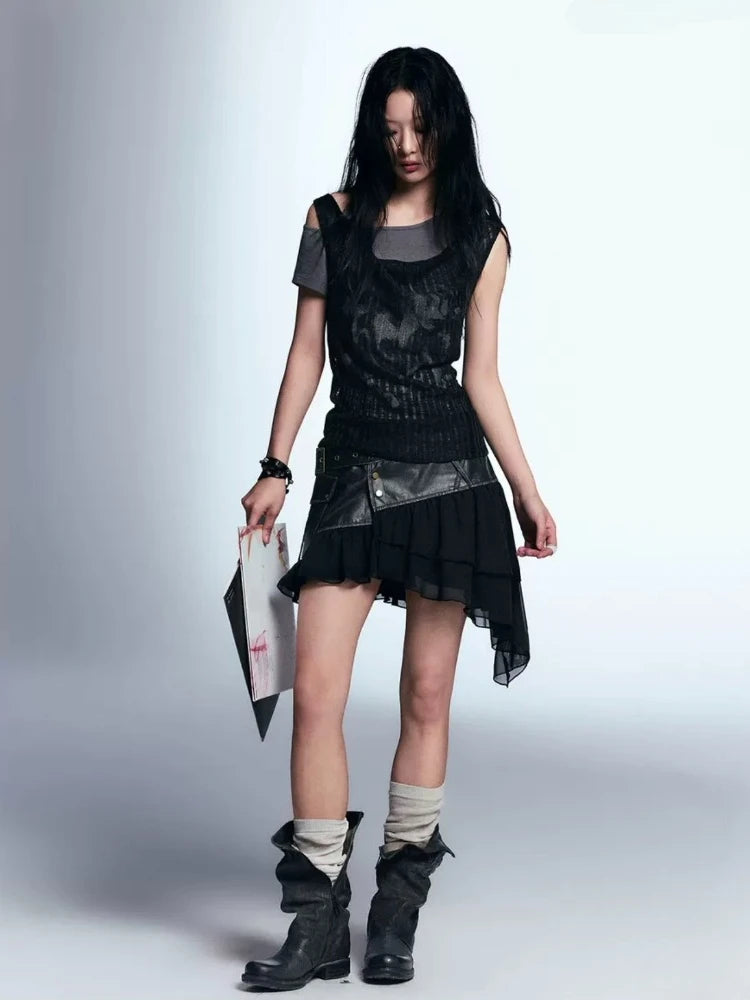 Gothic Shoulderpad Top: Elevate Your Style with a Bold Fashion Statement