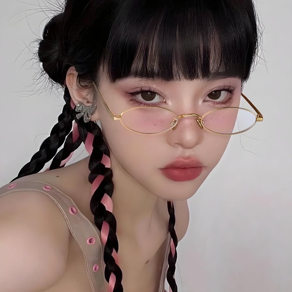 Oval Glasses - Statement Sunglasses Night Out Look